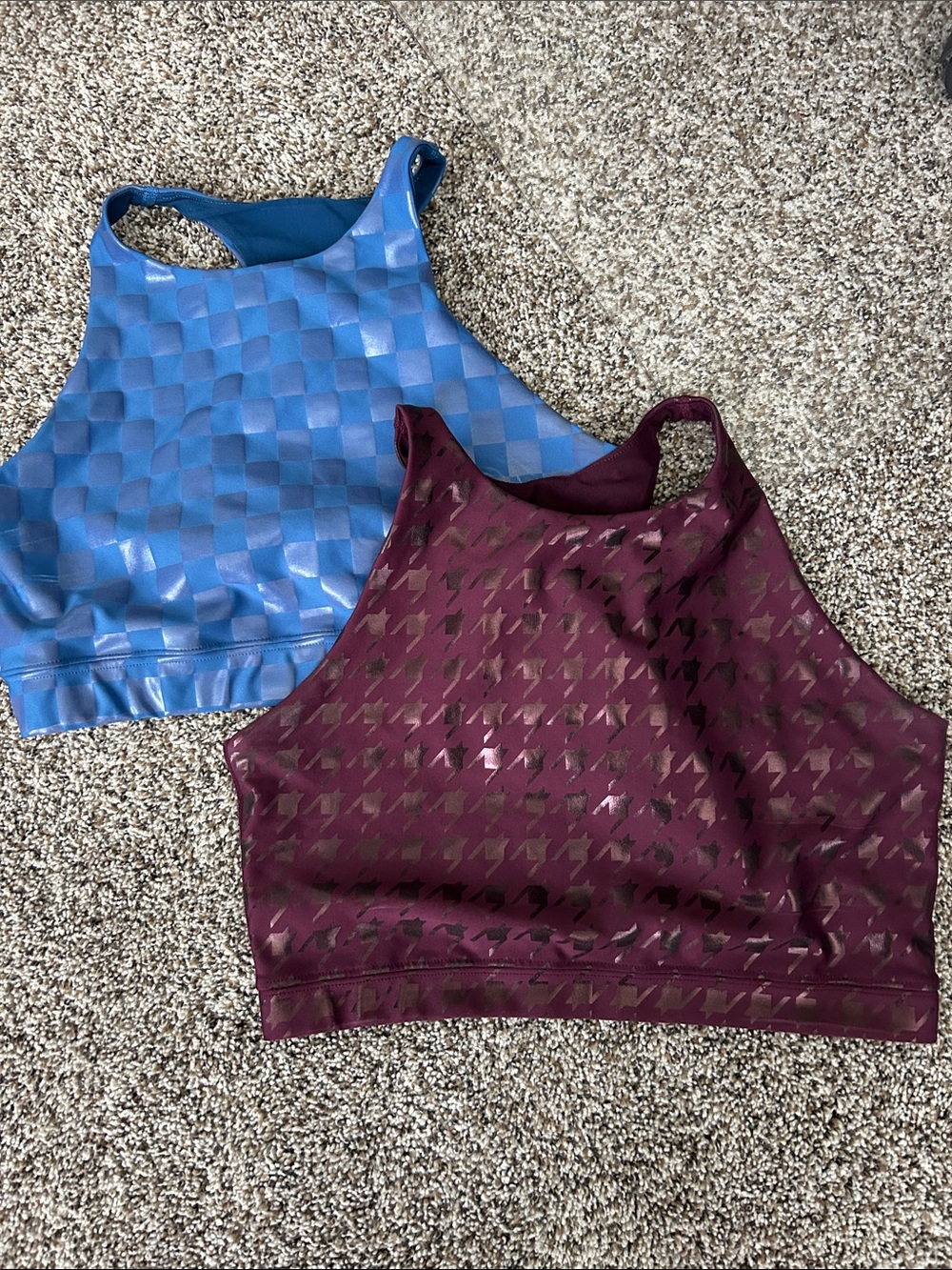 2 peloton sports bras NWOT SZ L